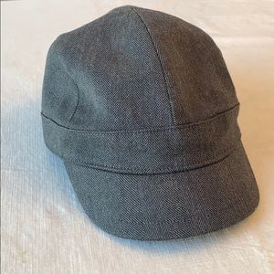 Armani Exchange grey tweed hat